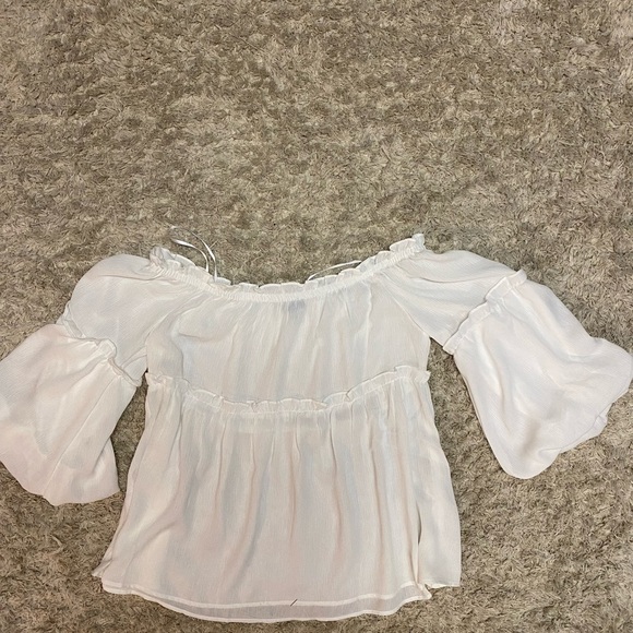Ruffle Top - Picture 2 of 3